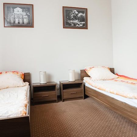 Апартаменты Sleep In Ломжа Номер фото