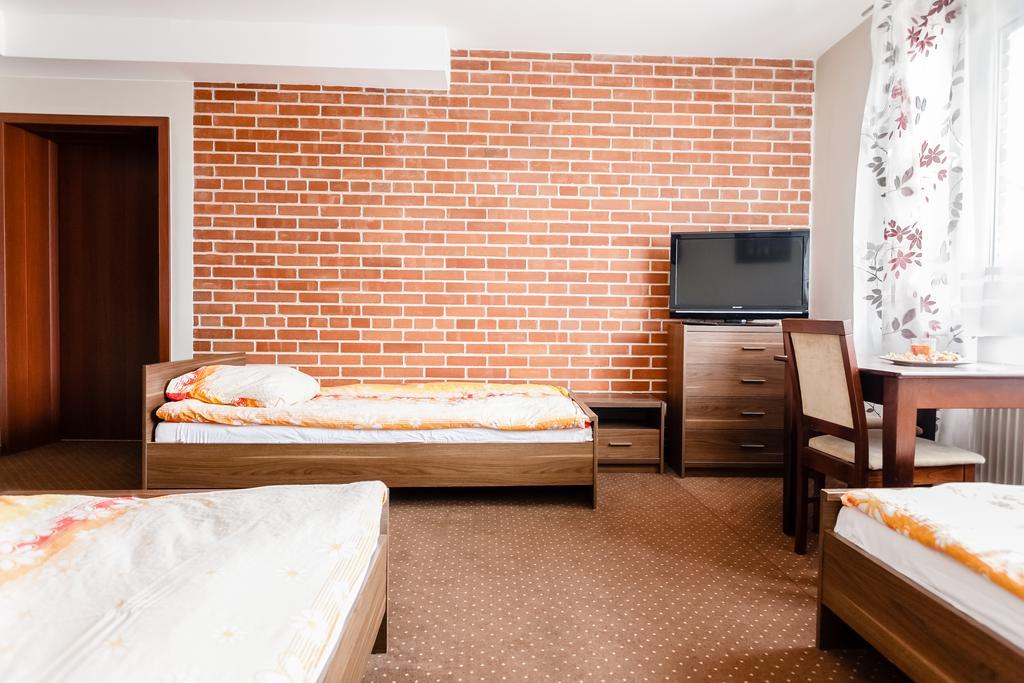 Апартаменты Sleep In Ломжа Номер фото